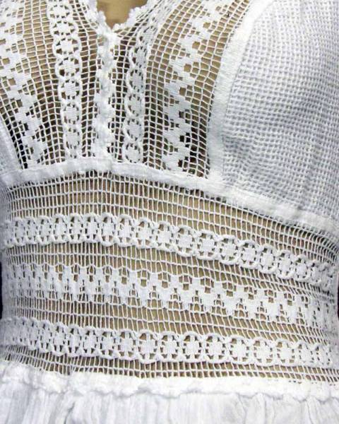 Macramé detail Pima cotton