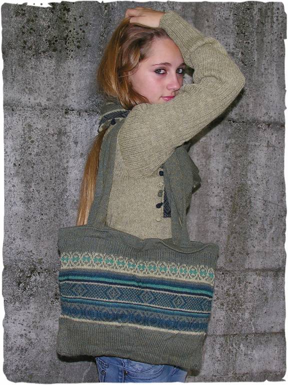 Norma ethnic alpaca bag