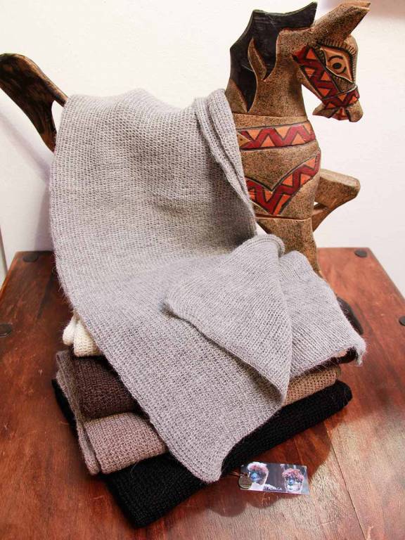 Peruvian baby alpaca scarf Inkawasi