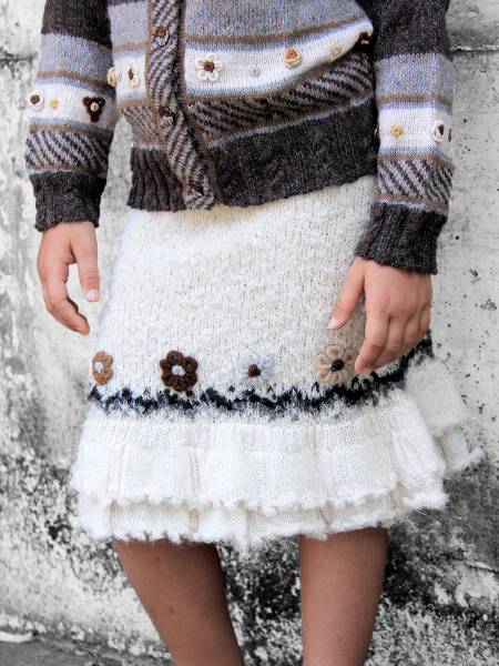 Karen alpaca bouclè skirt