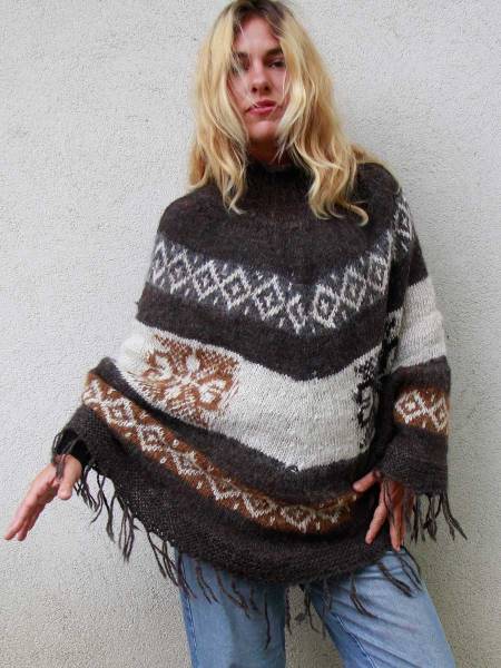Alpaca poncho Camacho