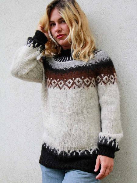 Isla Alpaca Sweater
