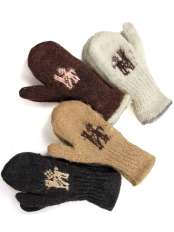 Peruvian alpaca gloves