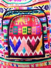 Mochila arcoiris Zara.