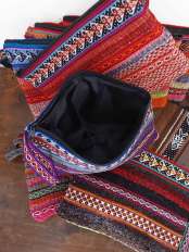 Pochette trousse ethnique Manta.