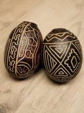 Hand-carved Shipibo rattles in tutuma